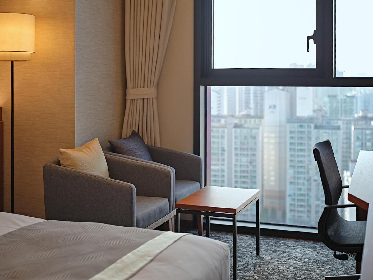 โรงแรม Roynet Mapo